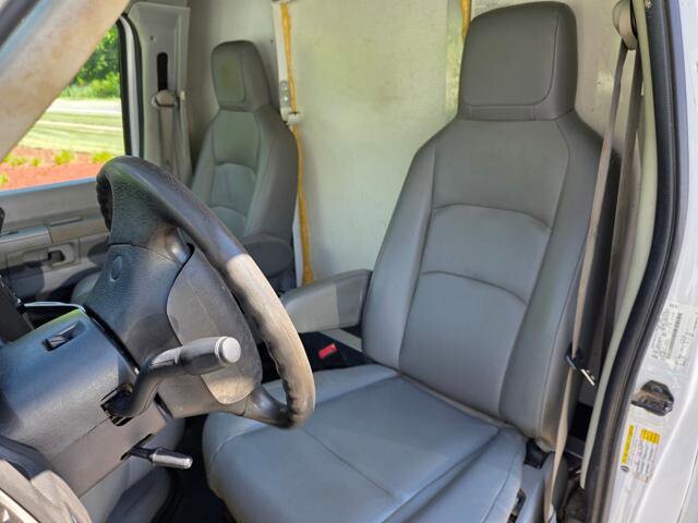 2018 Ford E-350 and Econoline 350 in Blauvelt, NY 10913 - 18037659 15