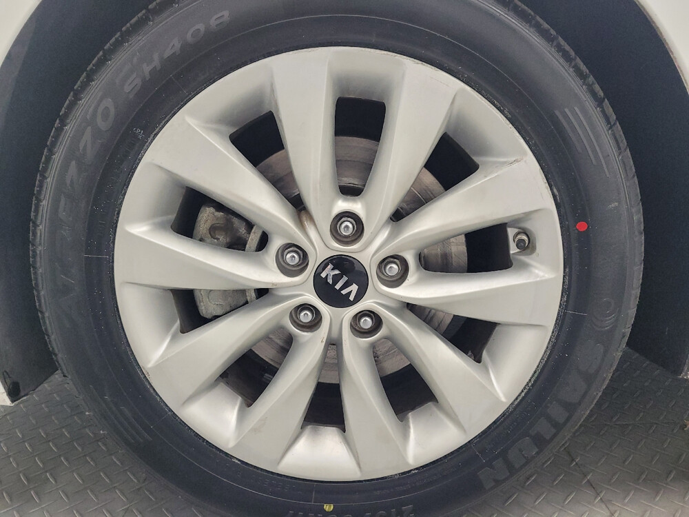 2017 Kia Optima in Las Vegas, NV 89104 - 18037713 31