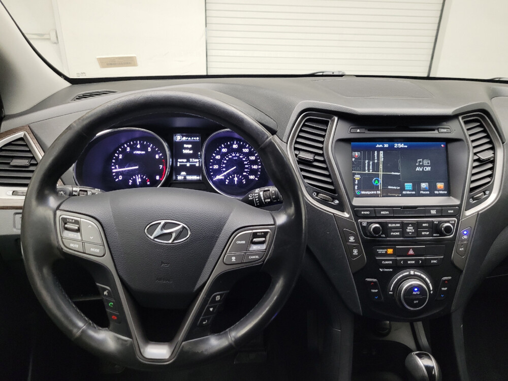 2017 Hyundai Santa Fe in Eastpointe, MI 48021 - 18037785 22