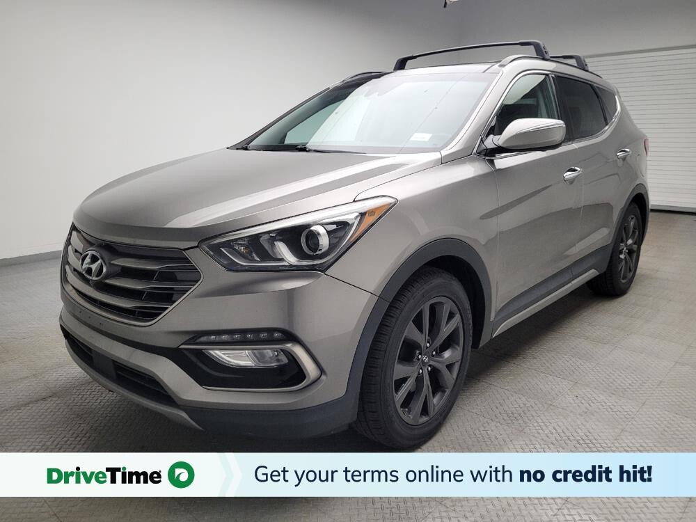 2017 Hyundai Santa Fe in Eastpointe, MI 48021 - 18037785