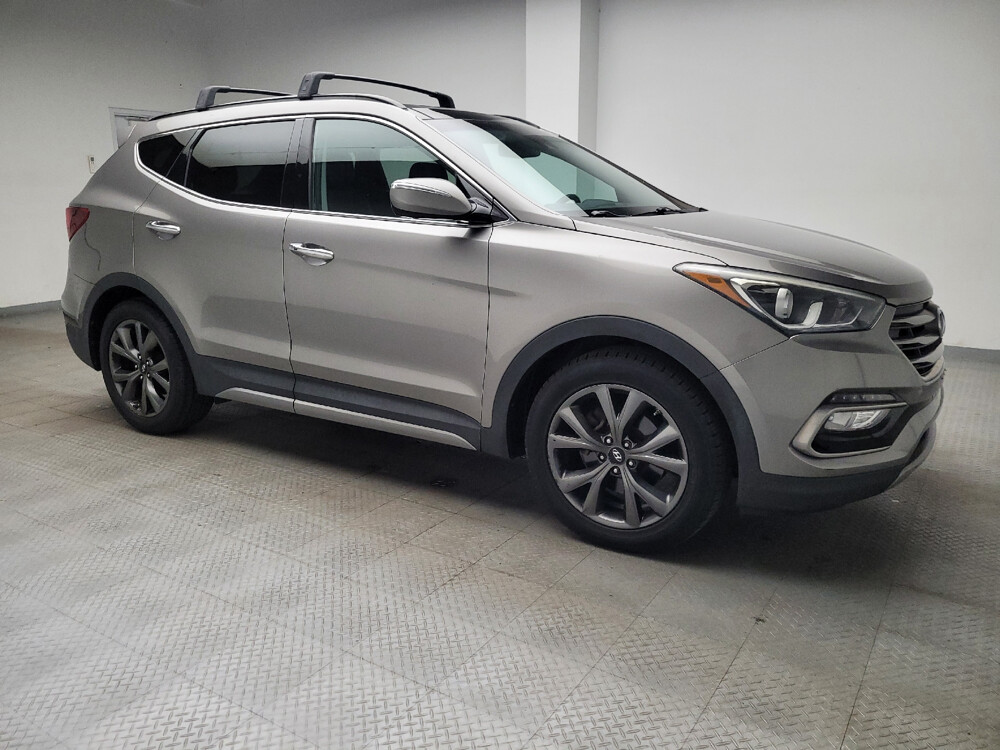 2017 Hyundai Santa Fe in Eastpointe, MI 48021 - 18037785 11