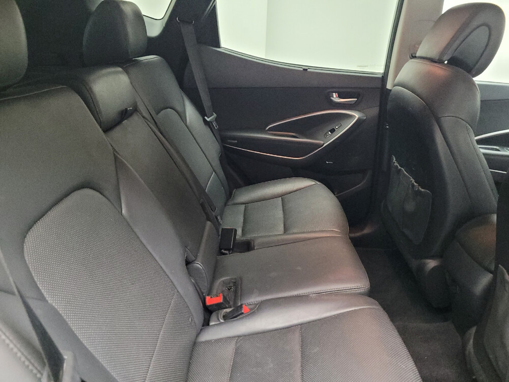 2017 Hyundai Santa Fe in Eastpointe, MI 48021 - 18037785 19