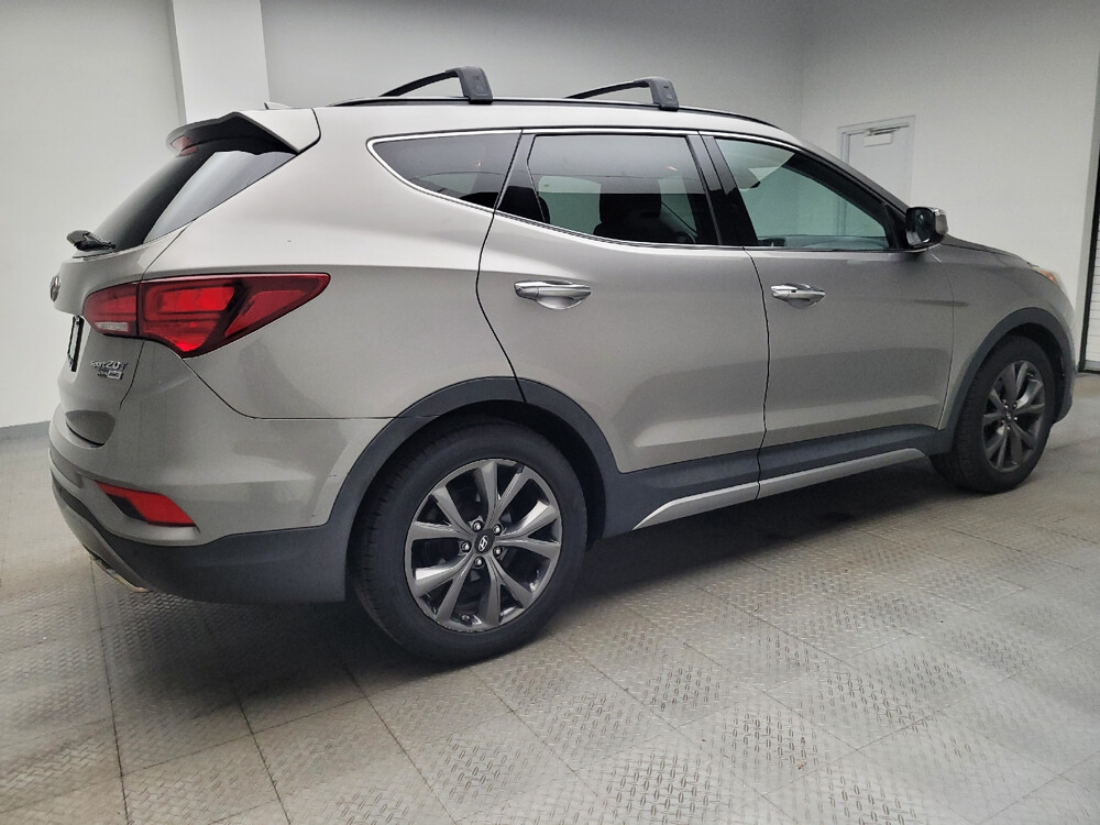 2017 Hyundai Santa Fe in Eastpointe, MI 48021 - 18037785 10