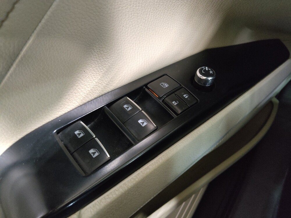 2018 Toyota Camry in Tulsa, OK 74145 - 18037932 27