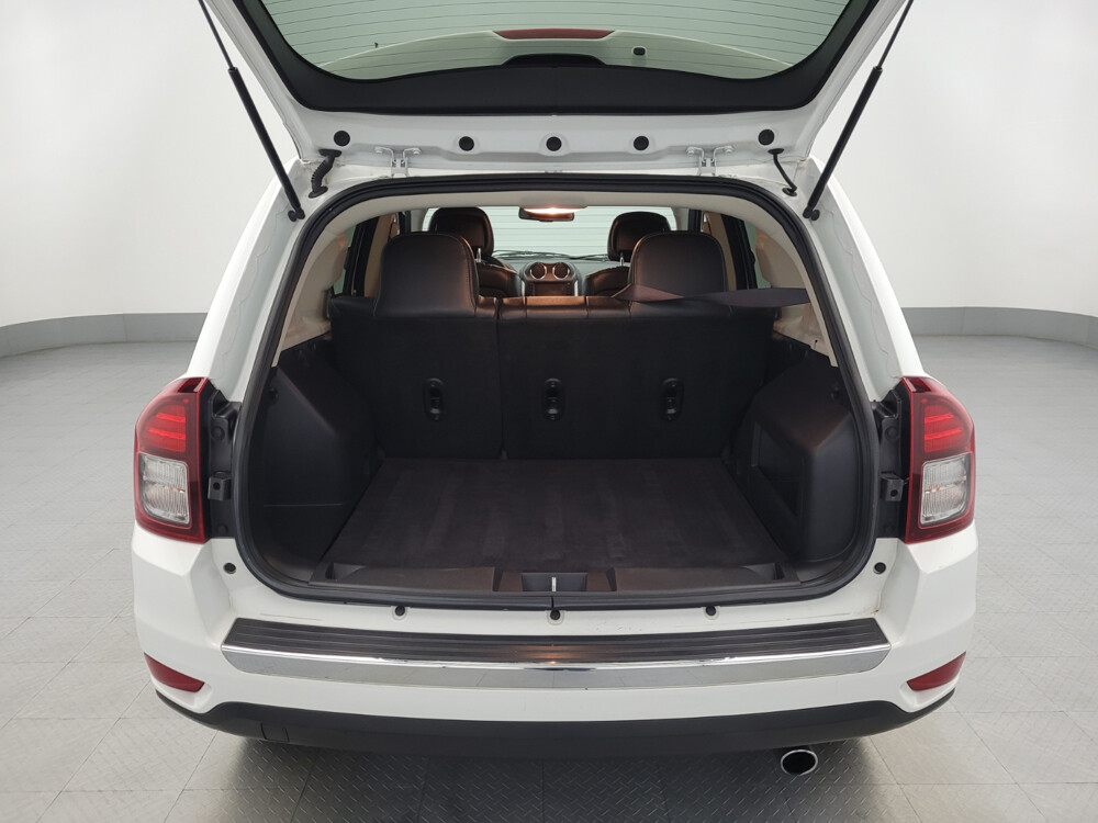 2017 Jeep Compass in Pittsburgh, PA 15237 - 18038071 29