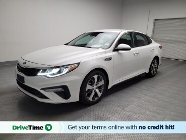 2019 Kia Optima in Riverside, CA 92504
