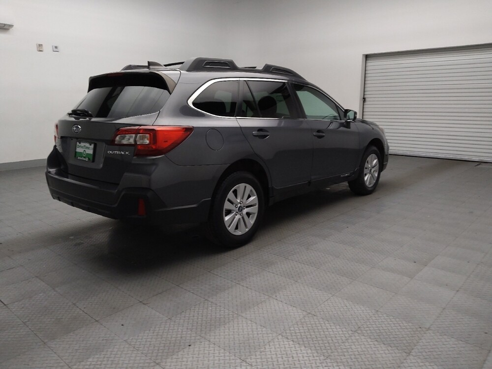 2018 Subaru Outback in Tulsa, OK 74145 - 18038239 9