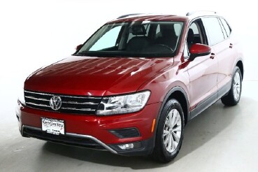 2018 Volkswagen Tiguan in Bedford, OH 44146