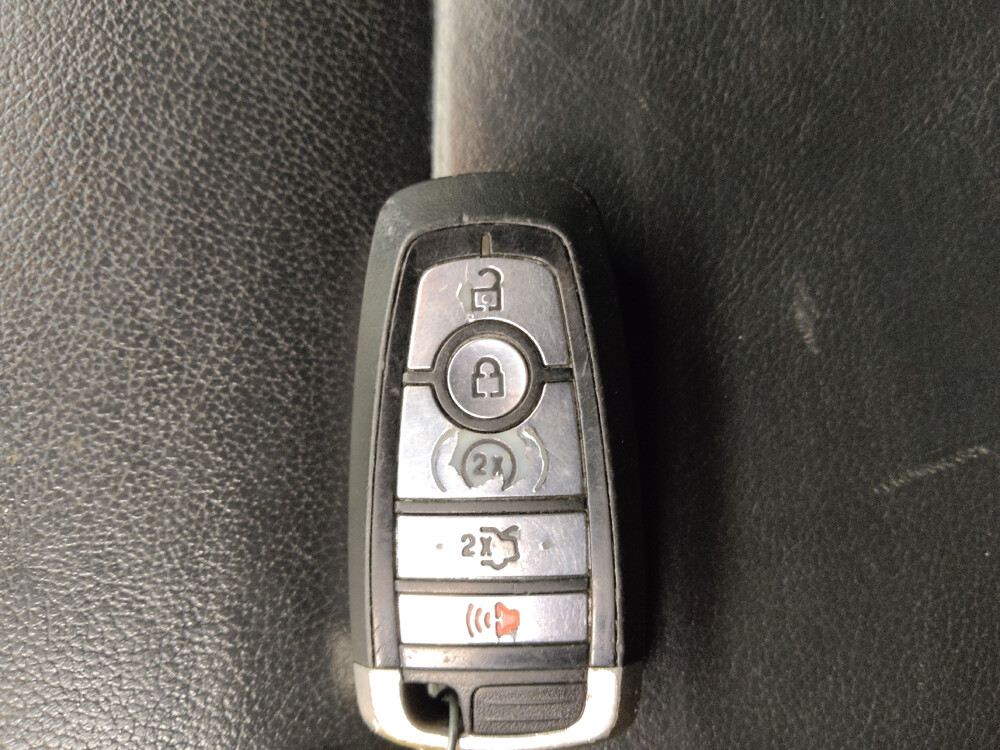 2018 Ford Explorer in St. Louis, MO 63136 - 18038504 32