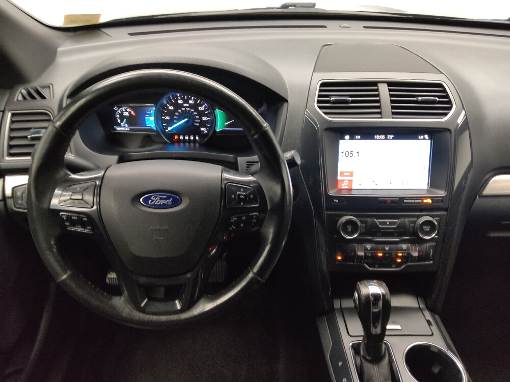 2018 Ford Explorer in St. Louis, MO 63136 - 18038504 22