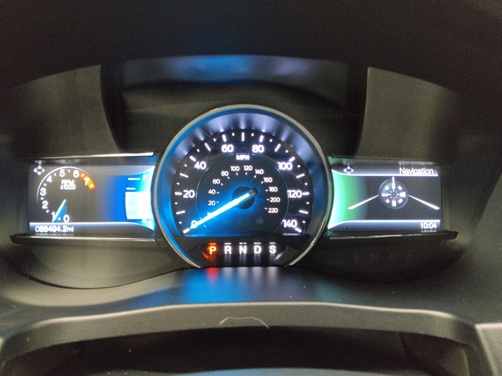 2018 Ford Explorer in St. Louis, MO 63136 - 18038504 23