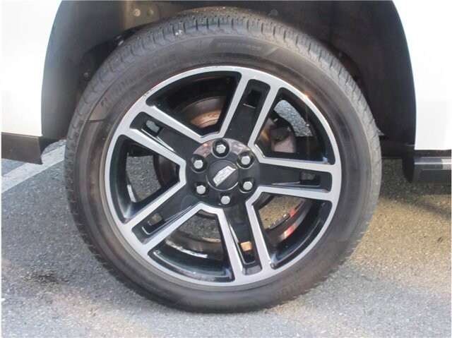 2017 Cadillac Escalade in Charlotte, NC 28212 - 18038697 37