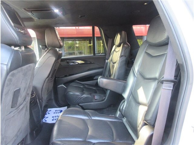 2017 Cadillac Escalade in Charlotte, NC 28212 - 18038697 29
