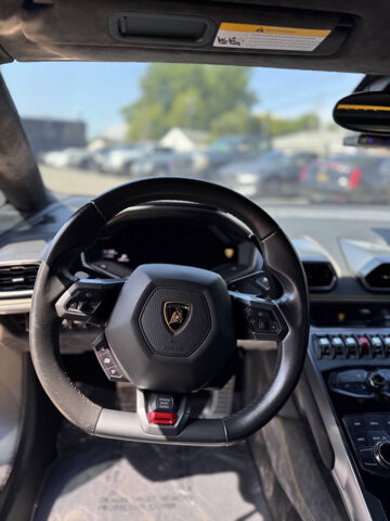 2015 Lamborghini Huracan in Eastpointe, MI 48021 - 18038706 8