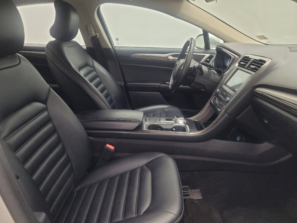 2019 Ford Fusion in Greensboro, NC 27407 - 18038825 21