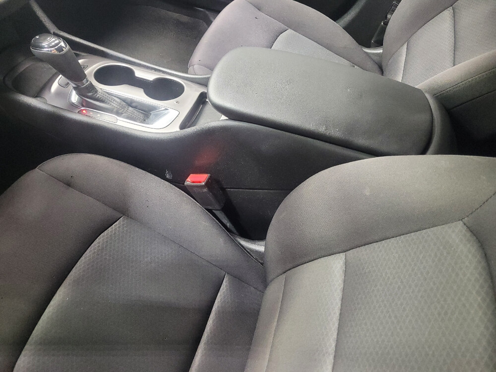 2017 Chevrolet Malibu in Gastonia, NC 28056 - 18038843 26