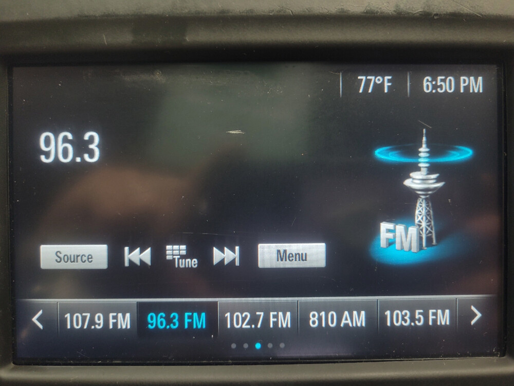 2017 Chevrolet Malibu in Gastonia, NC 28056 - 18038843 25