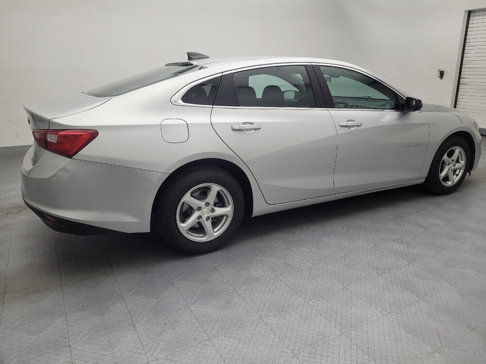2017 Chevrolet Malibu in Gastonia, NC 28056 - 18038843 10