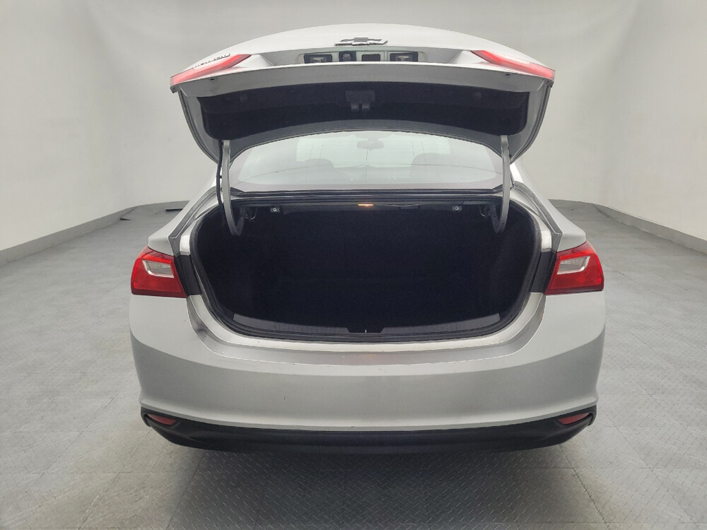 2017 Chevrolet Malibu in Gastonia, NC 28056 - 18038843 29