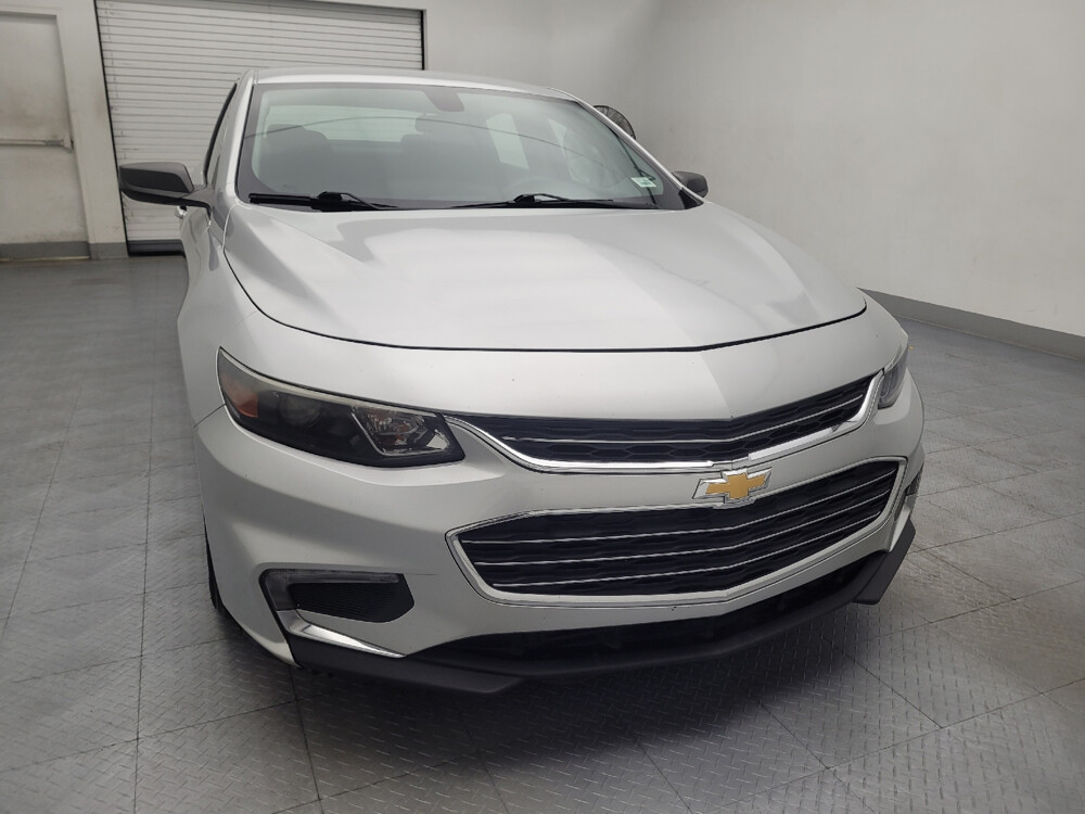 2017 Chevrolet Malibu in Gastonia, NC 28056 - 18038843 14