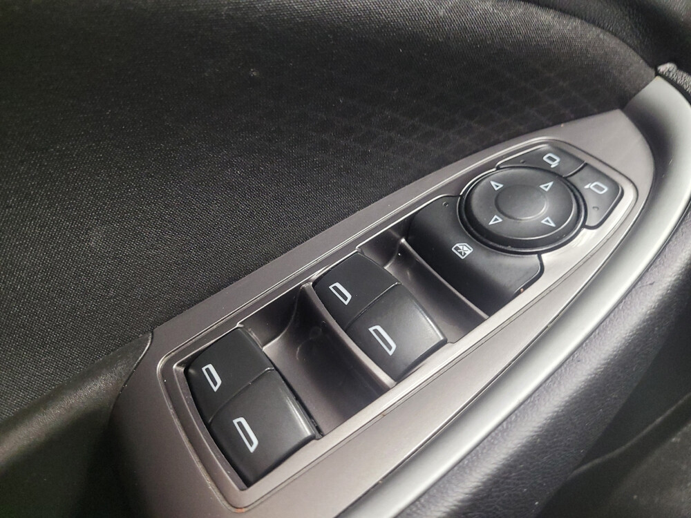 2017 Chevrolet Malibu in Gastonia, NC 28056 - 18038843 27