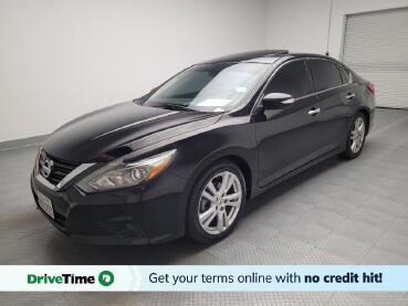 2016 Nissan Altima in Downey, CA 90241