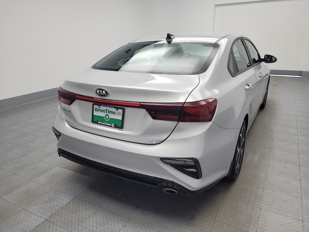 2019 Kia Forte in Madison, TN 37115 - 18038945 7