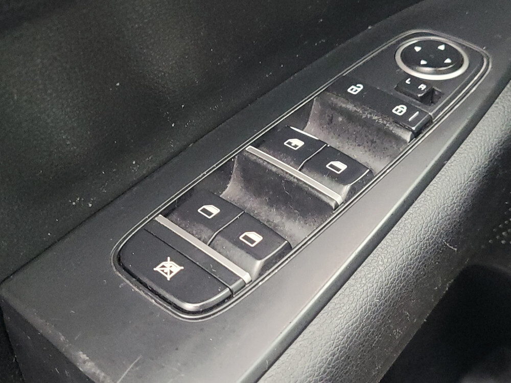 2019 Kia Forte in Madison, TN 37115 - 18038945 27