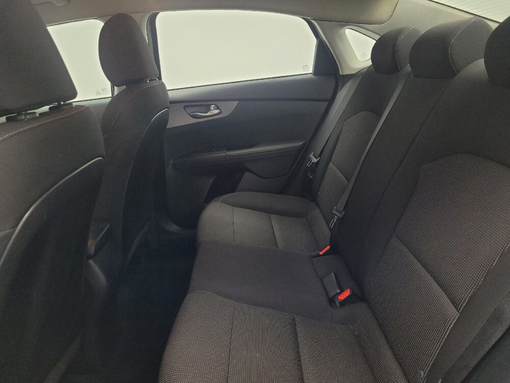 2019 Kia Forte in Madison, TN 37115 - 18038945 18