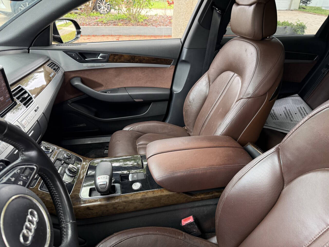 2011 Audi A8 in Hollywood, FL 33023-1906 - 18039186 28