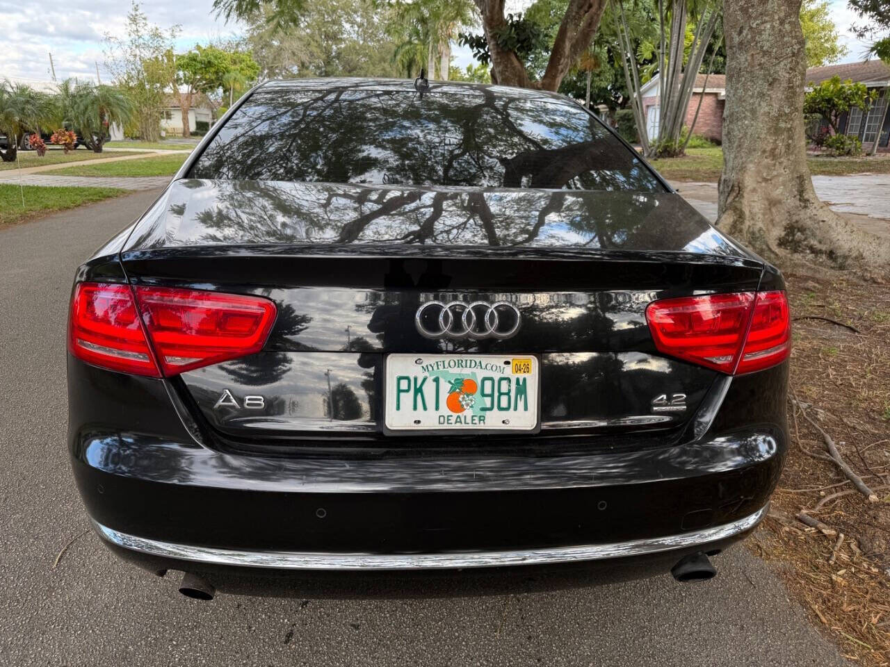 2011 Audi A8 in Hollywood, FL 33023-1906 - 18039186 22