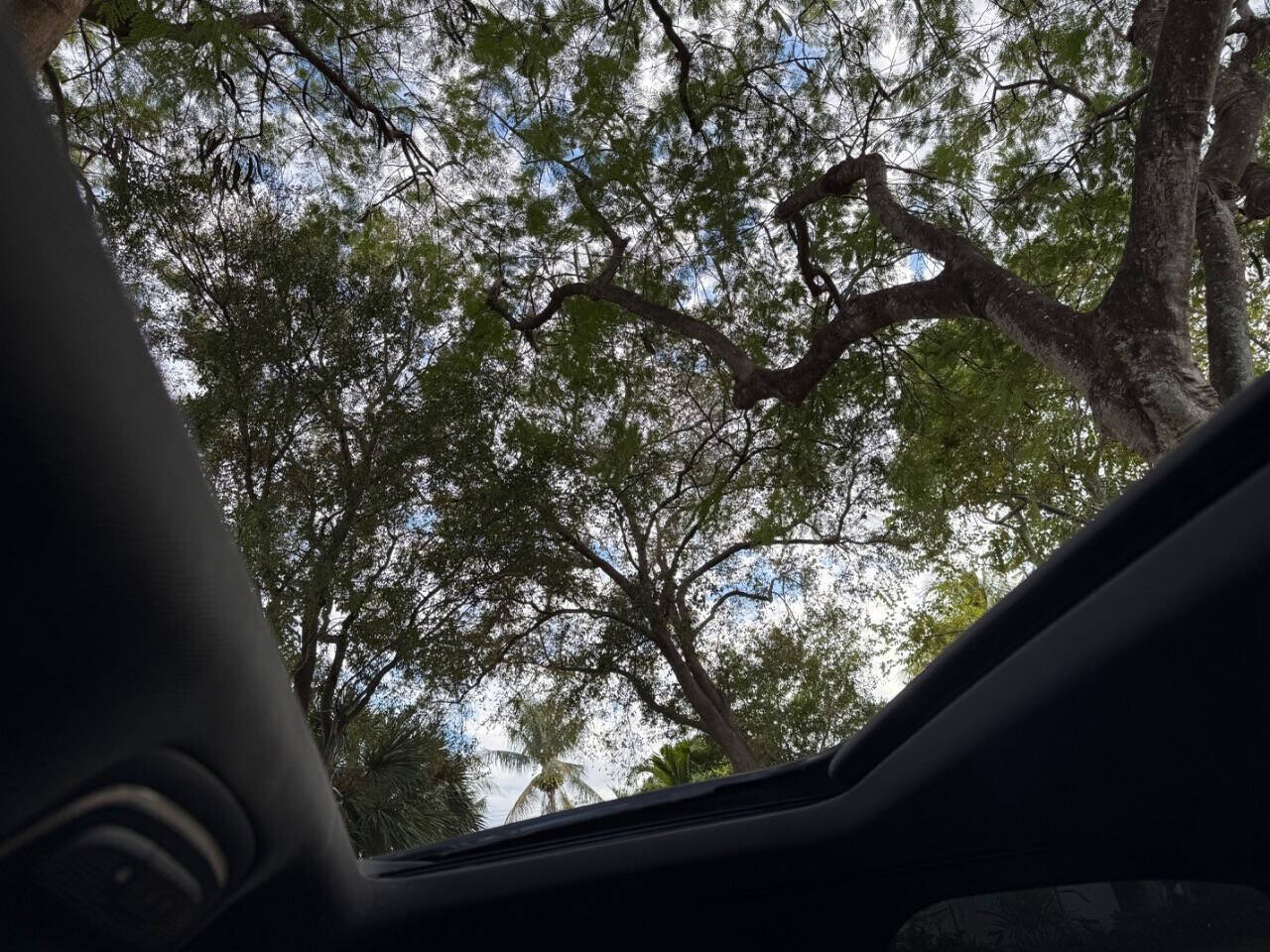 2011 Audi A8 in Hollywood, FL 33023-1906 - 18039186 4