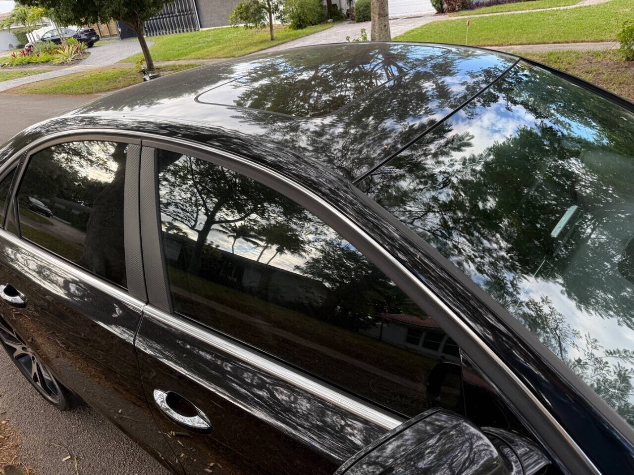 2011 Audi A8 in Hollywood, FL 33023-1906 - 18039186 19