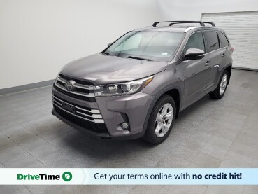 2017 Toyota Highlander in Lexington, KY 40509