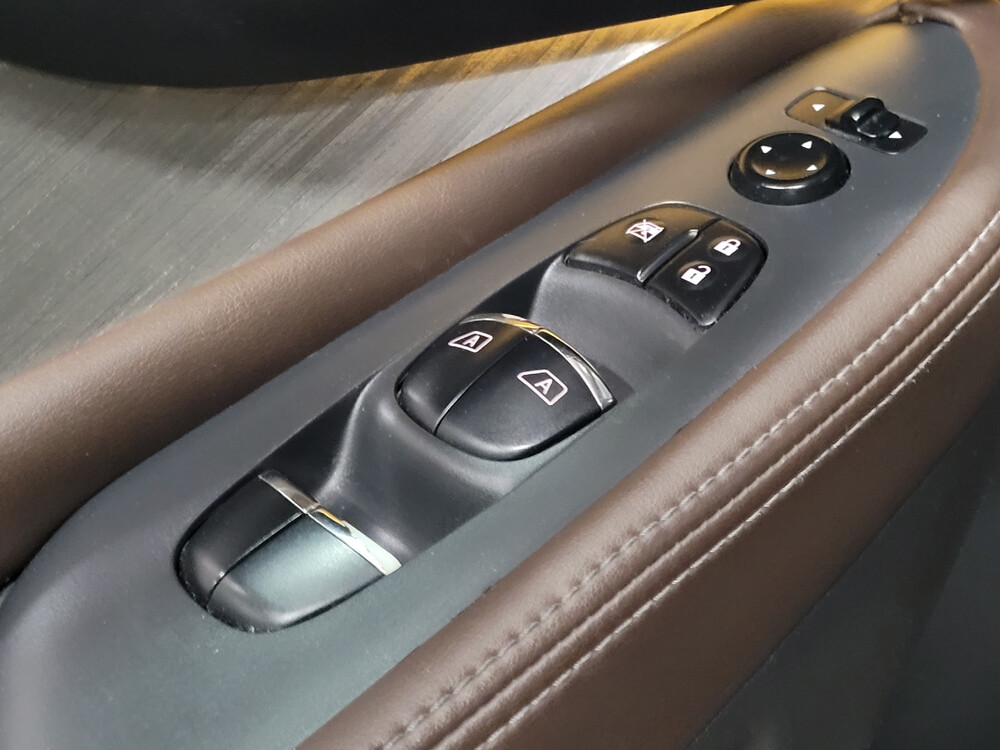 2015 Nissan Murano in Plymouth Meeting, PA 19462 - 18039501 27