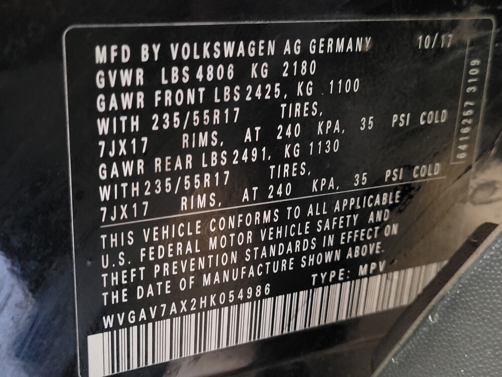 2017 Volkswagen Tiguan in Gainesville, FL 32609 - 18039623 33