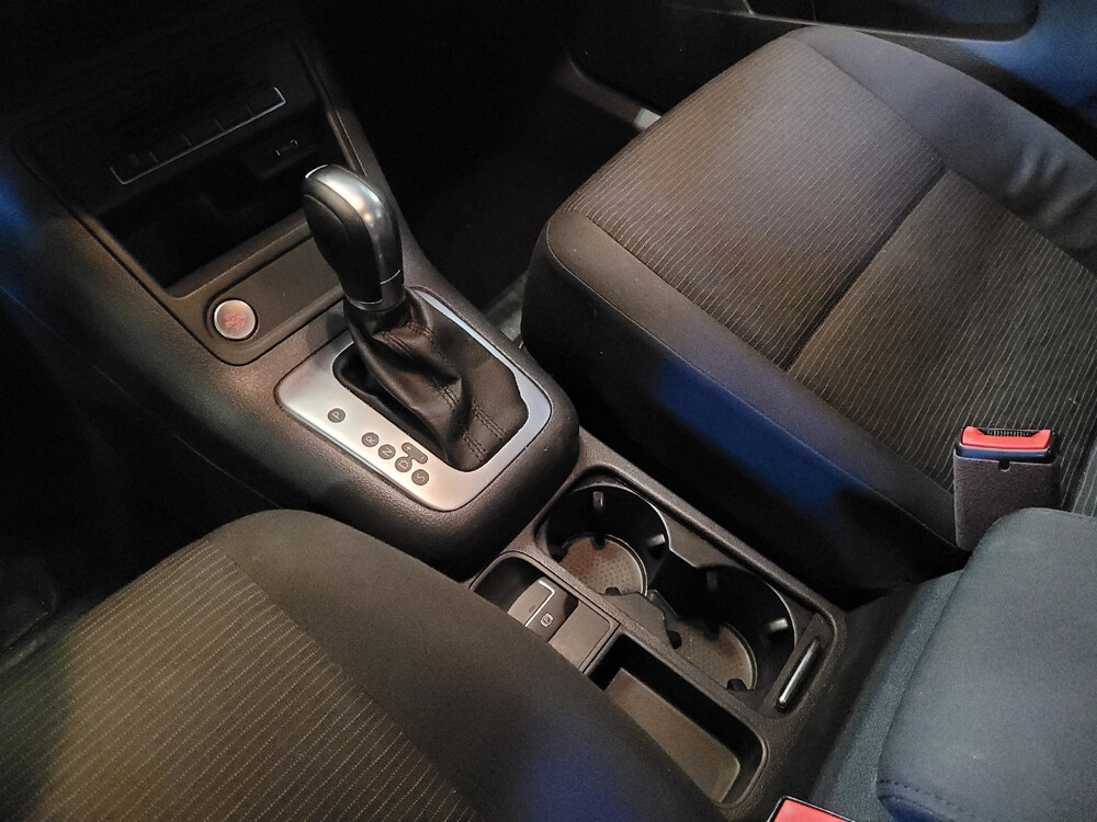 2017 Volkswagen Tiguan in Gainesville, FL 32609 - 18039623 26