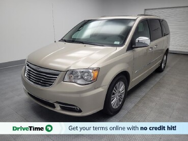 2016 Chrysler Town & Country in Indianapolis, IN 46222