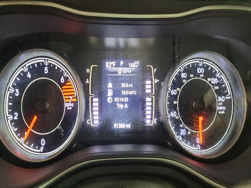 2020 Jeep Cherokee in El Paso, TX 79907 - 18039846 23