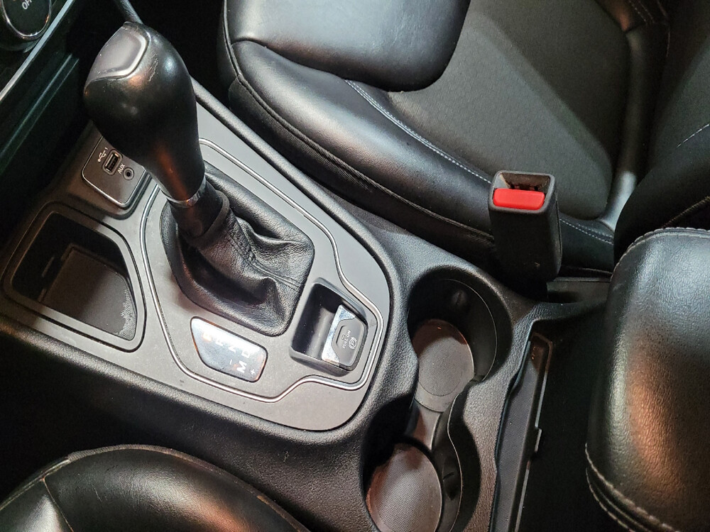 2020 Jeep Cherokee in El Paso, TX 79907 - 18039846 26