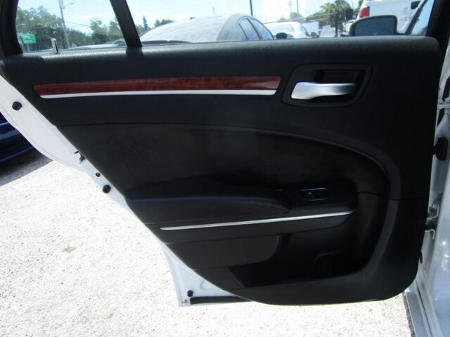2013 Chrysler 300 in Tampa, FL 33604-6914 - 18039917 16