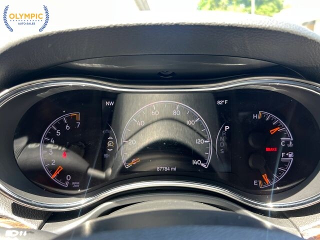 2014 Jeep Grand Cherokee in Decatur, GA 30032 - 18039927 25