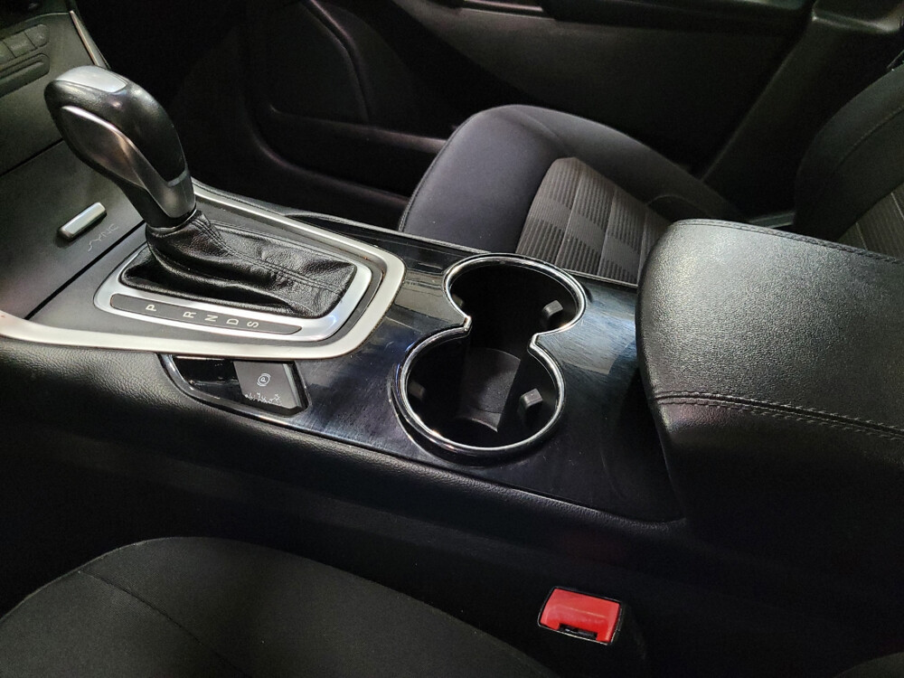 2017 Ford Edge in Temple Hills, MD 20746 - 18040035 26