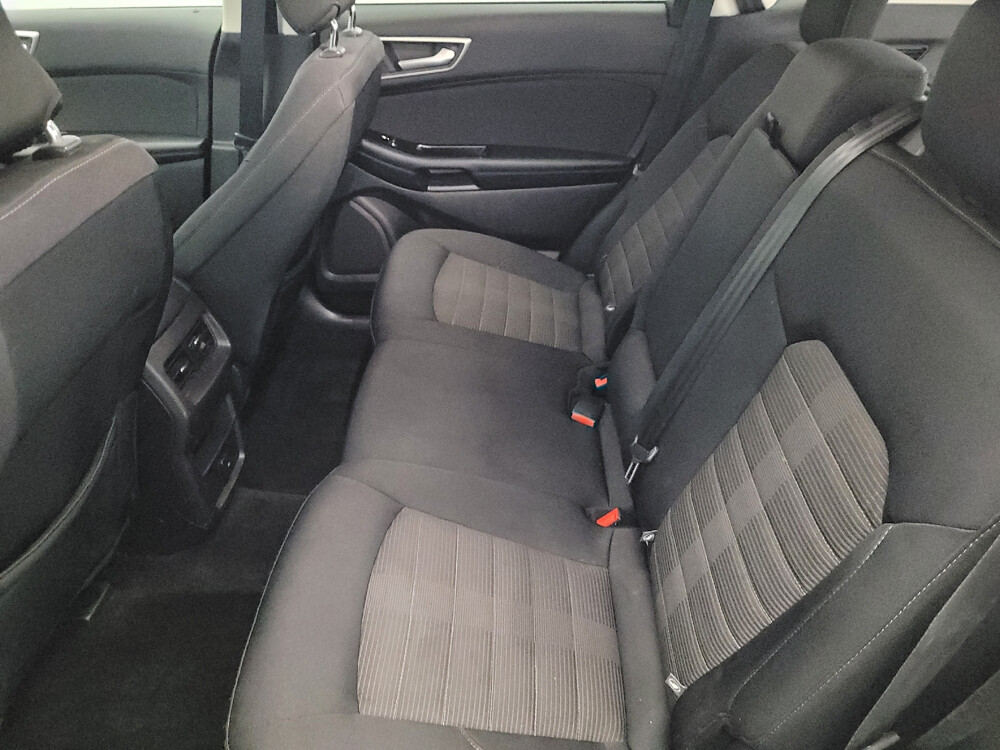 2017 Ford Edge in Temple Hills, MD 20746 - 18040035 18