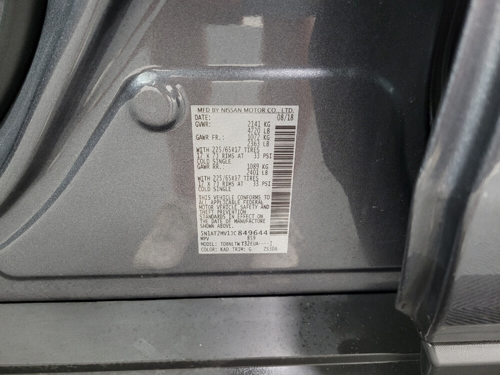 2018 Nissan Rogue in Pittsburgh, PA 15237 - 18040078 33