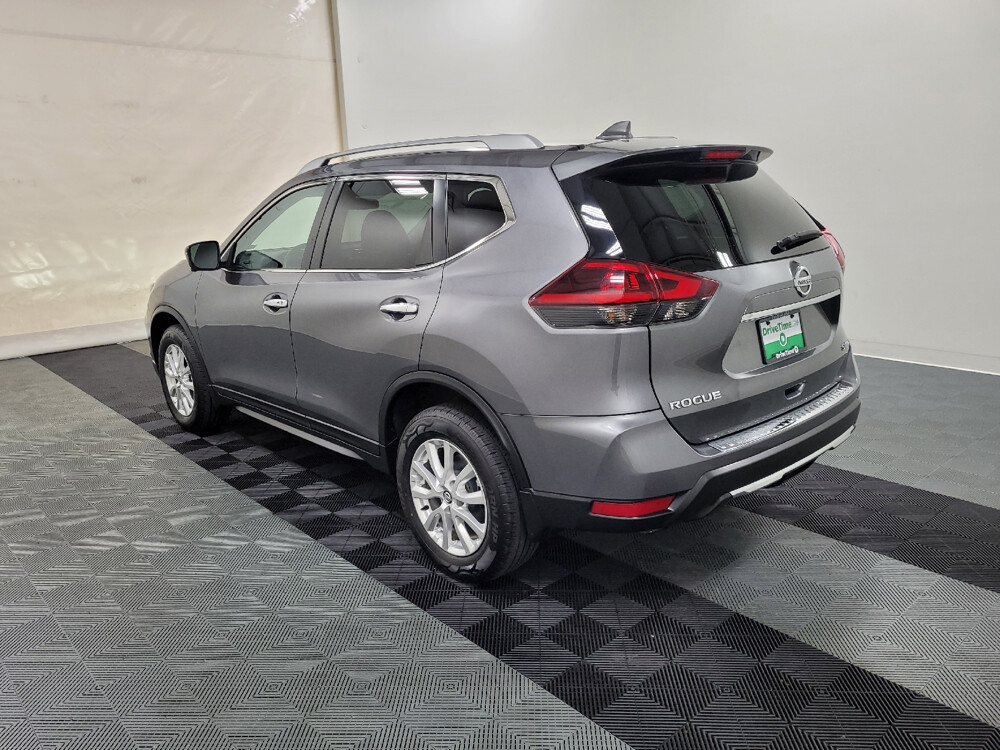 2018 Nissan Rogue in Pittsburgh, PA 15237 - 18040078 3