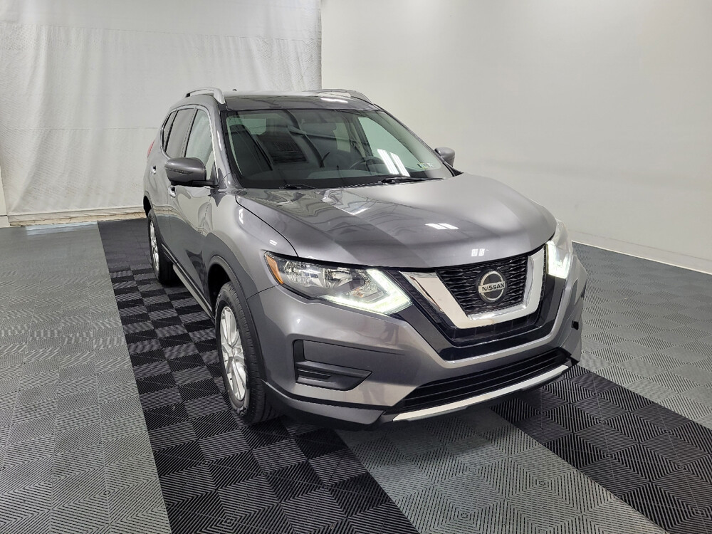 2018 Nissan Rogue in Pittsburgh, PA 15237 - 18040078 13
