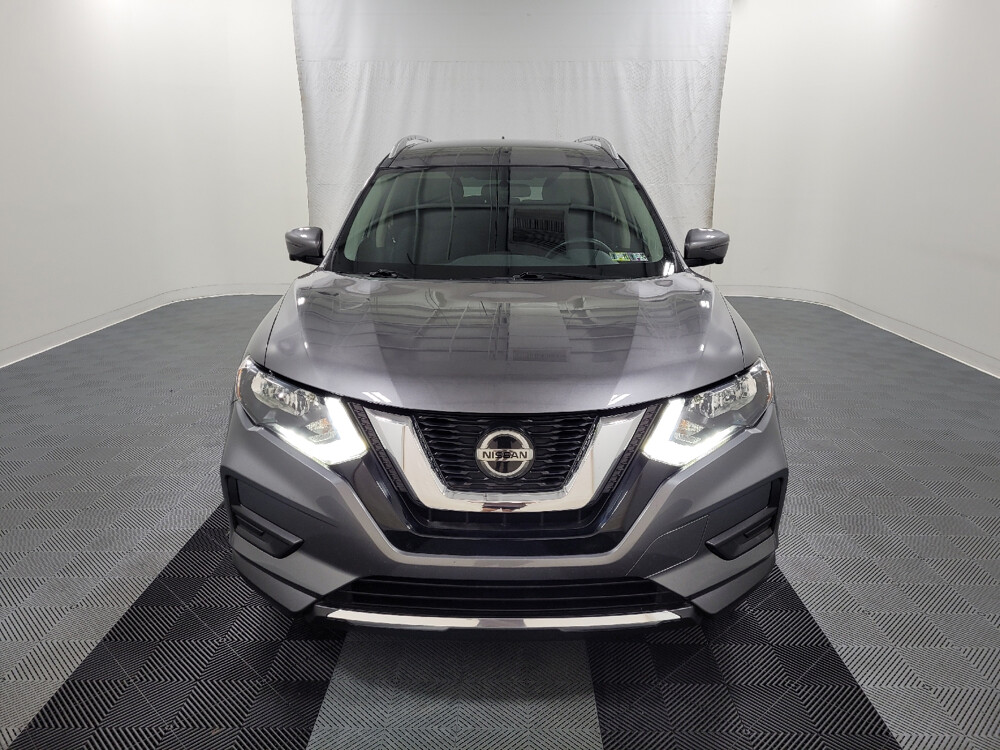 2018 Nissan Rogue in Pittsburgh, PA 15237 - 18040078 14