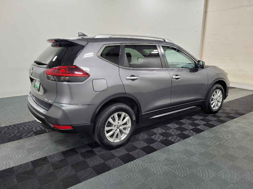 2018 Nissan Rogue in Pittsburgh, PA 15237 - 18040078 10