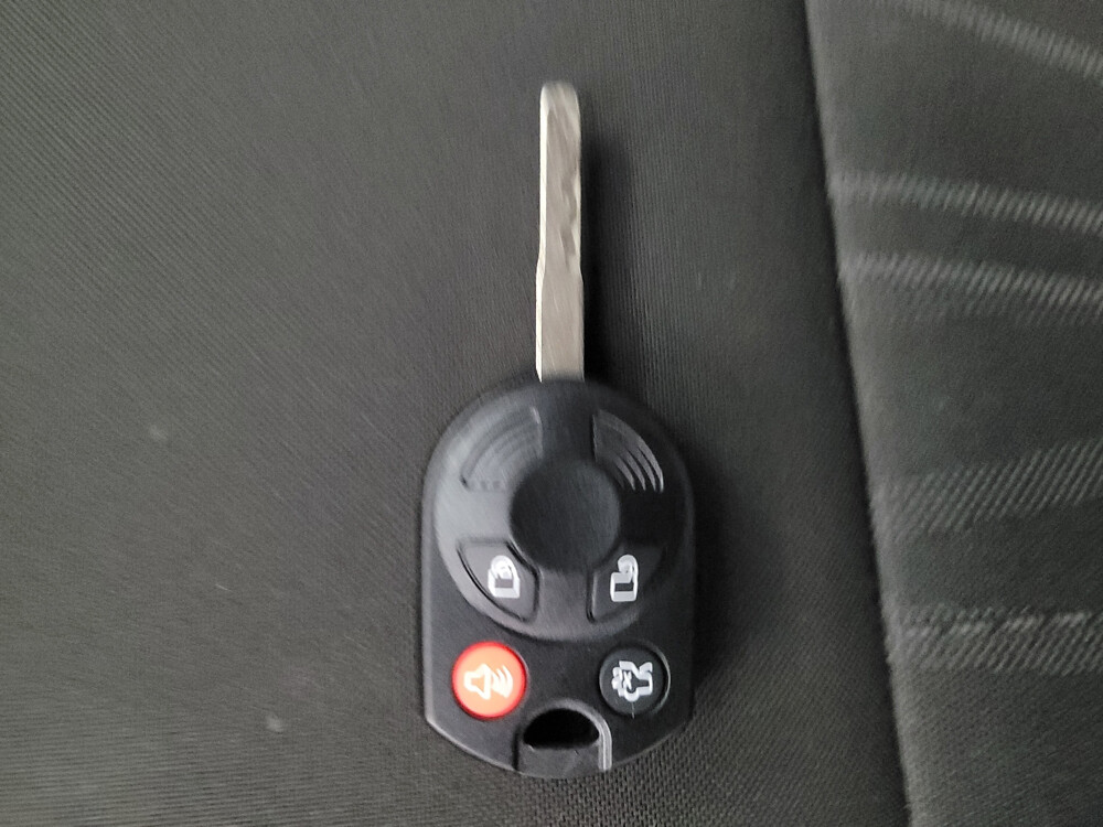 2018 Ford Focus in Memphis, TN 38128 - 18040081 32